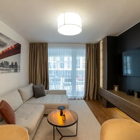 Aparthotel Storyland *